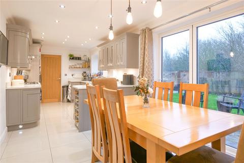 4 bedroom detached house for sale, Tinwell Close, Reading RG6