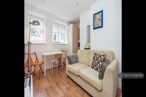 1 bedroom flat to rent, Lyham Road, London, SW2