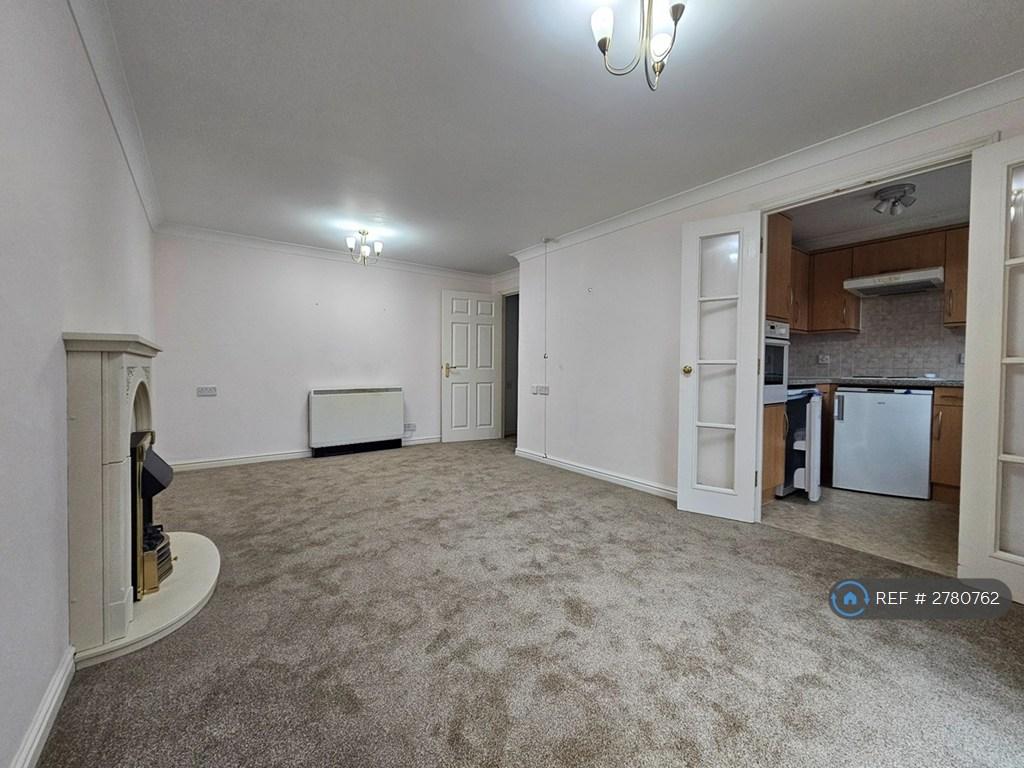 Lounge And Access To Kitchen