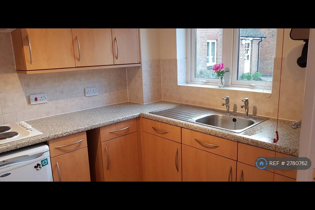 Kitchen - Window To Communal Garden