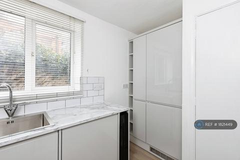 1 bedroom flat to rent, Deptford, London, SE8