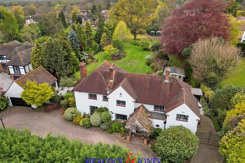 5 bedroom detached house for sale, Hanging Hill Lane, Hutton, Brentwood