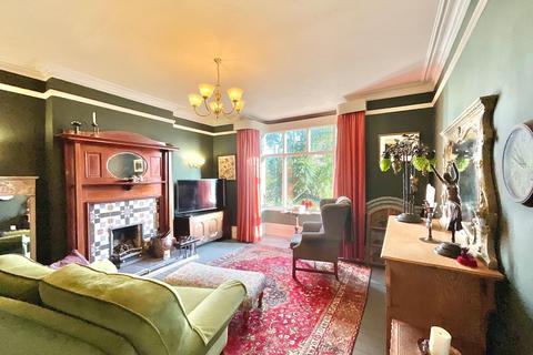 3 bedroom detached house for sale, Alexandra Road, Market Drayton, TF9