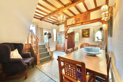 3 bedroom detached house for sale, Alexandra Road, Market Drayton, TF9