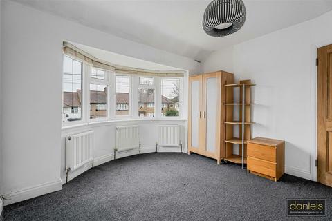 3 bedroom end of terrace house for sale, Dudley Road, Harrow