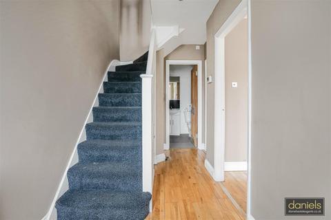 3 bedroom end of terrace house for sale, Dudley Road, Harrow