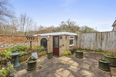 undefined, Hithercroft Road, High Wycombe HP13
