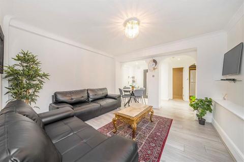 2 bedroom flat to rent, Edgware Road, London W2