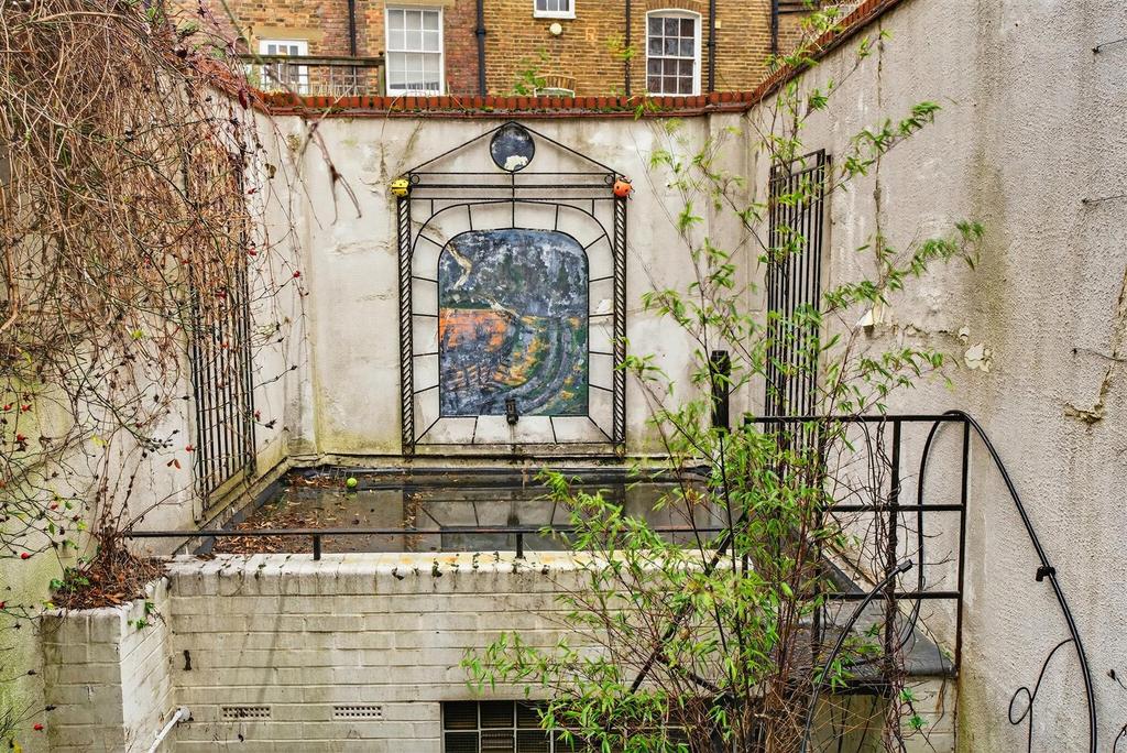 To Let 2 3 Bedroom House Danbury STreet N1 www.isl