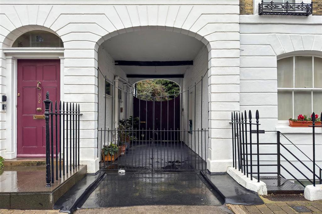 To Let 2 3 Bedroom House Danbury STreet N1 www.isl