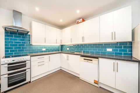 undefined, North Street, Isleworth TW7