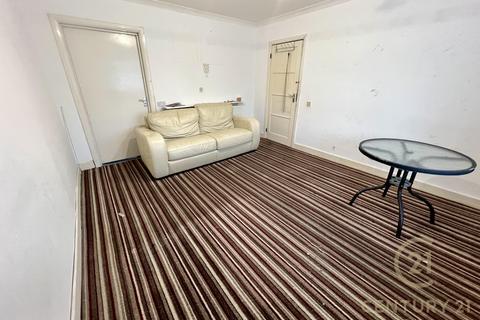 3 bedroom terraced house to rent, Hayman Crescent, HAYES UB4