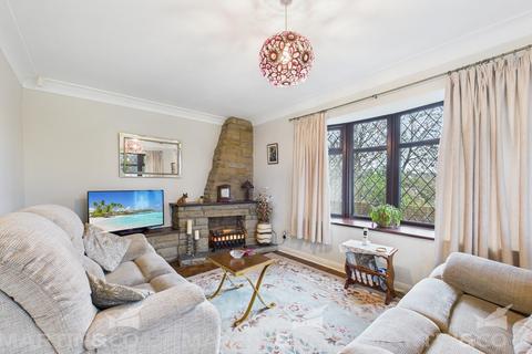4 bedroom detached house for sale, Green Lane, Scawthorpe