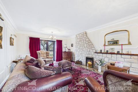 4 bedroom detached house for sale, Green Lane, Scawthorpe