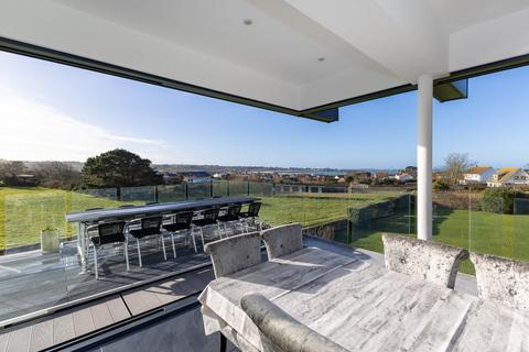 6 bedroom detached house for sale, La Rue De La Lande, Castel, Guernsey