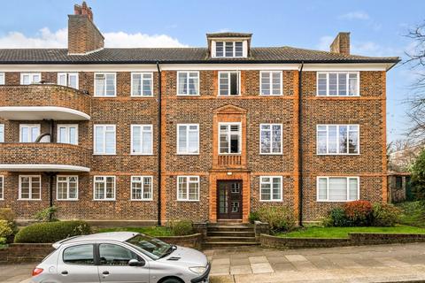 Limes Gardens, Southfields, SW18