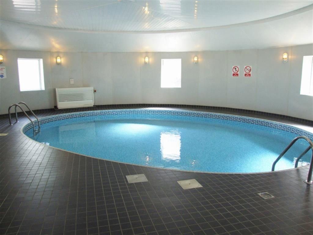 Swimming pool 2.jpg