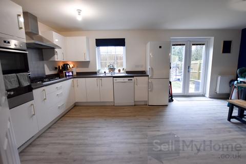 4 bedroom detached house for sale, Grant Court, Coalville