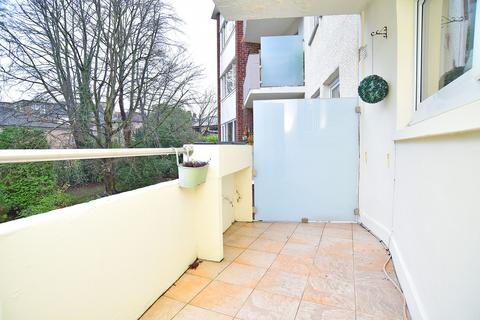 3 bedroom flat for sale, Lancaster Road, Harrogate, HG2