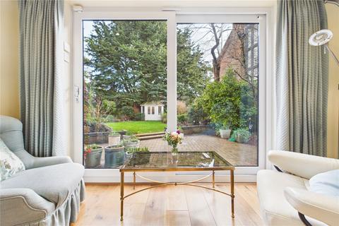 undefined, Duncan Gardens, Purley on Thames, Reading, Berkshire, RG8