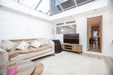 3 bedroom detached house for sale, Croft Road, Atherstone