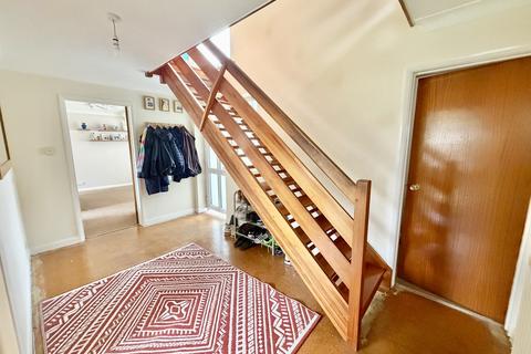 4 bedroom detached house for sale, Lynwood Drive, Merley