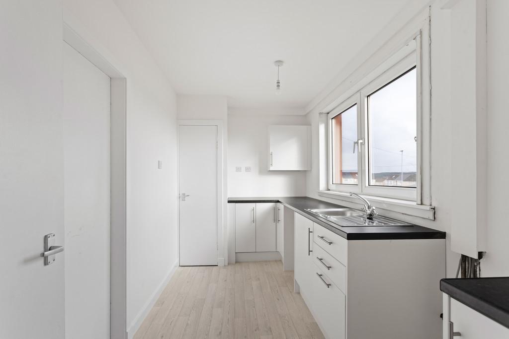 62 Ballochnie Drive 07