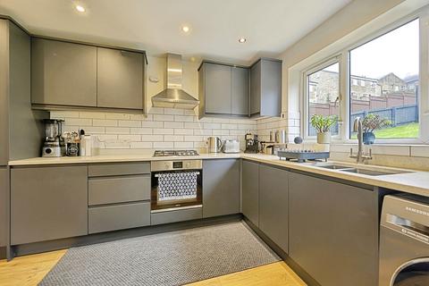 3 bedroom semi-detached house for sale, Prospect Road, Huddersfield, HD3