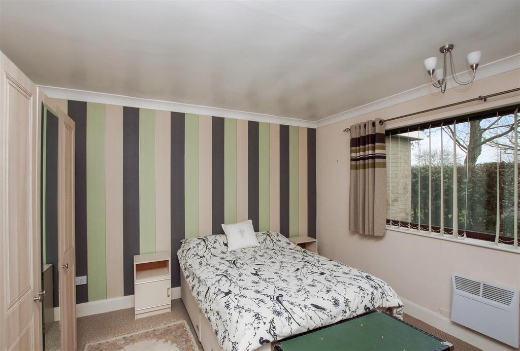 Bedroom One - b.JPG