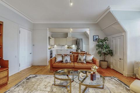 2 bedroom flat for sale, Grosvenor Crescent, Glasgow G12