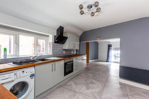 undefined, High Street, Rushden NN10