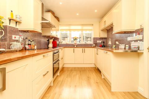 undefined, Wye Close, Wellingborough NN8