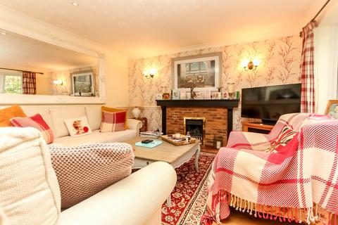 undefined, Wye Close, Wellingborough NN8
