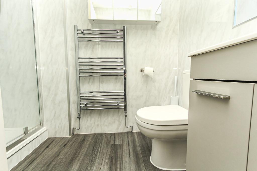 Ensuite shower room