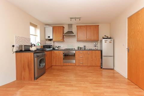 2 bedroom flat for sale, Northampton Road, Wellingborough NN8