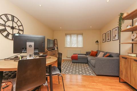1 bedroom flat for sale, Northampton Road, Wellingborough NN8