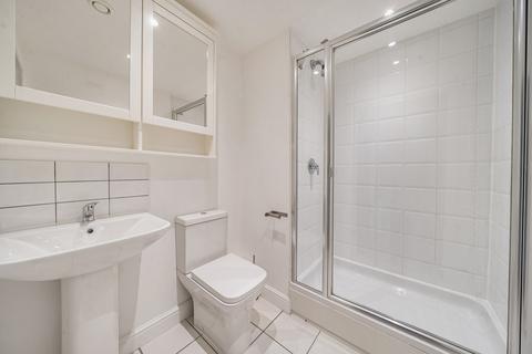 2 bedroom apartment for sale, Ferry Lane, Brentford
