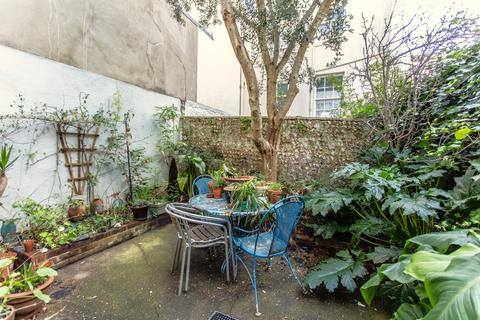3 bedroom end of terrace house for sale, Norfolk Road, Brighton, BN1 3AB