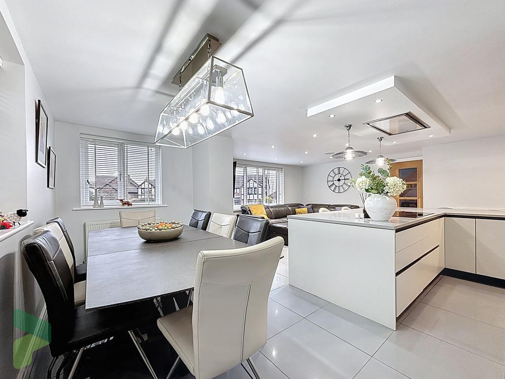 Breakfast kitchen. Living and Dining