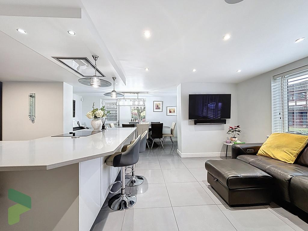Breakfast kitchen. Living and Dining