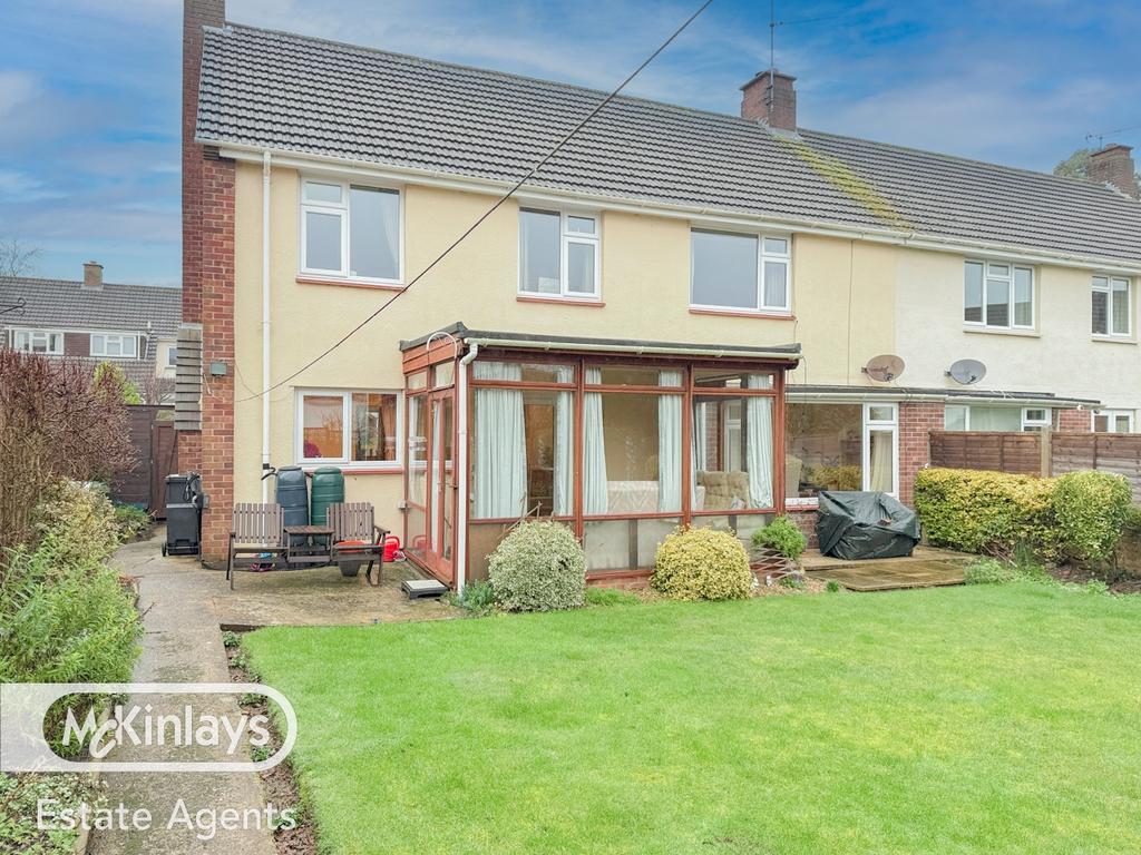 4 Bedroom family home, close to sought-after scho