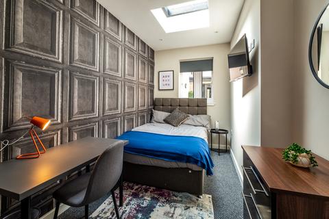 2 bedroom apartment to rent, The Maze, North Sherwood Street, Nottingham