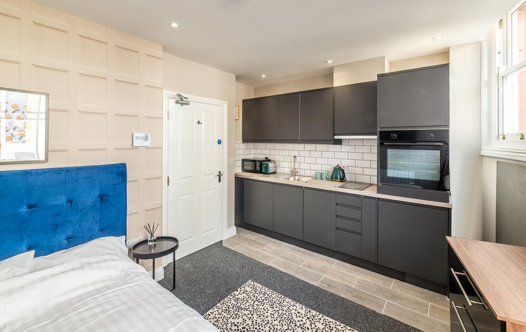 Canning Place B205-003