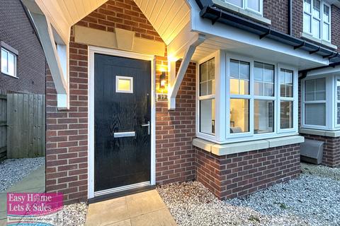 3 bedroom end of terrace house for sale, Foden Close, Farington
