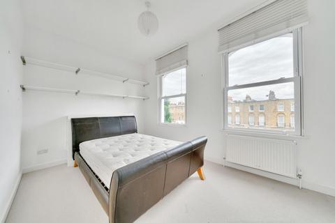 2 bedroom flat to rent, Commercial Road, London