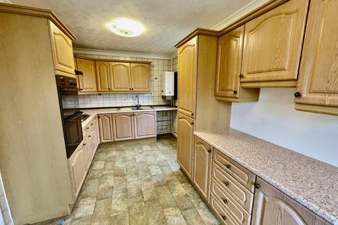 3 bedroom detached bungalow for sale, Saxon Close, Spalding