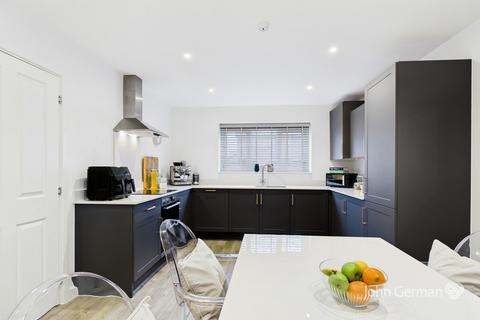 4 bedroom detached house for sale, Jersey Drive, Ashby-de-la-Zouch
