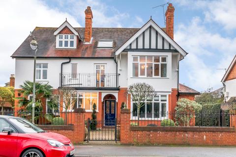 undefined, Portmore Park Road, Weybridge, Surrey, KT13