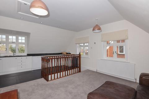 undefined, Portmore Park Road, Weybridge, Surrey, KT13