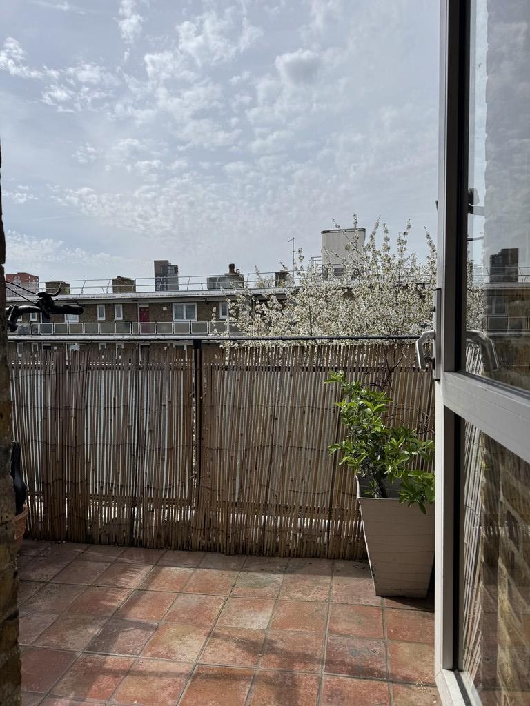 5. balcony 1